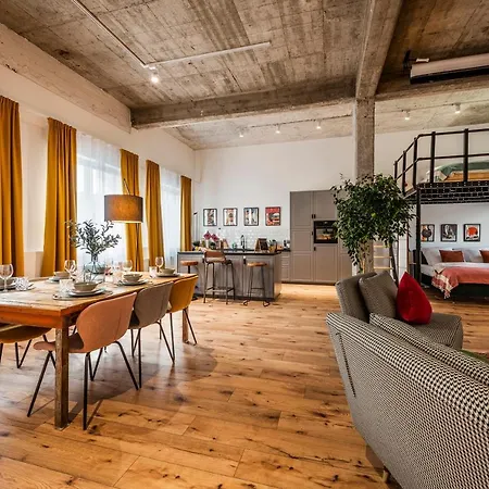 Klassen - Exklusives Loft - Xxl Leinwand - 4 Km Messe, 1,5 Km Hbf דירה אסן