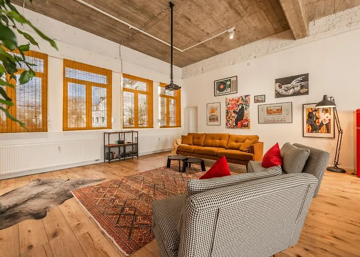 Klassen - Exklusives Loft - Xxl Leinwand - 4 Km Messe, 1,5 Km Hbf